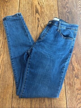 KanCan Women's Medium Blue Skinny Jeans